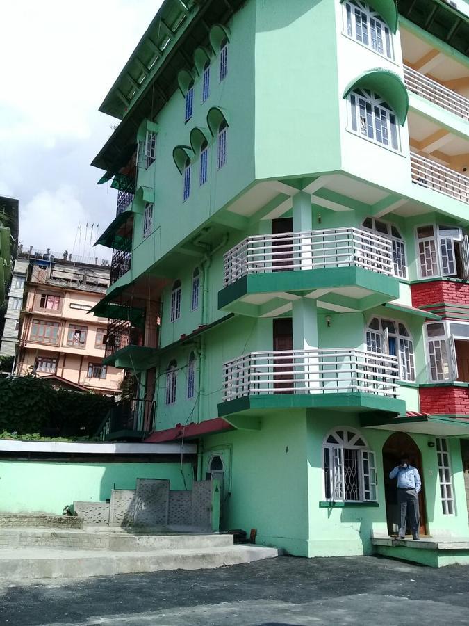 Hotel Mandar Gangtok Ngoại thất bức ảnh