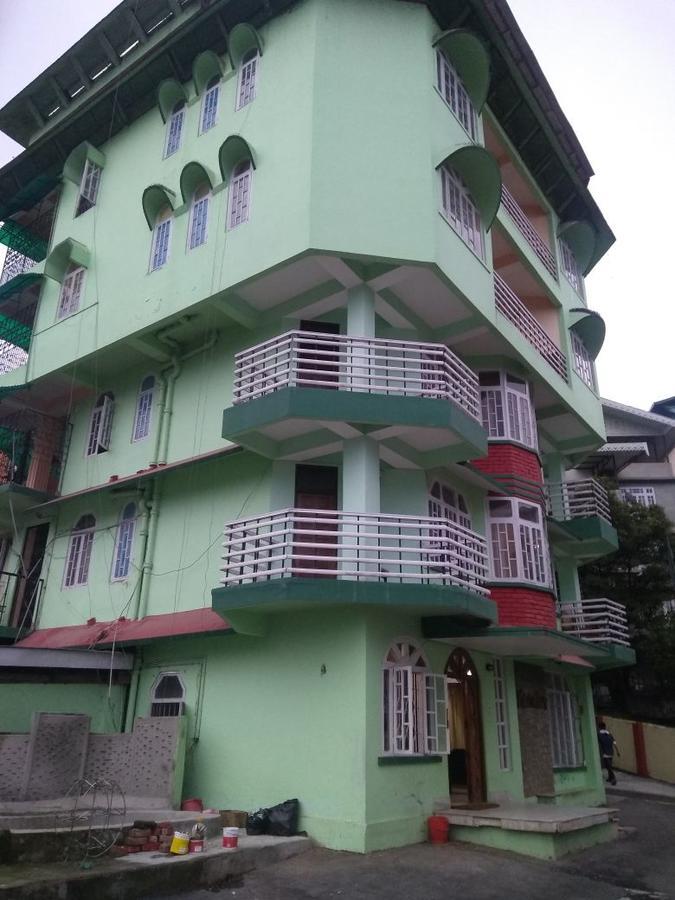 Hotel Mandar Gangtok Ngoại thất bức ảnh