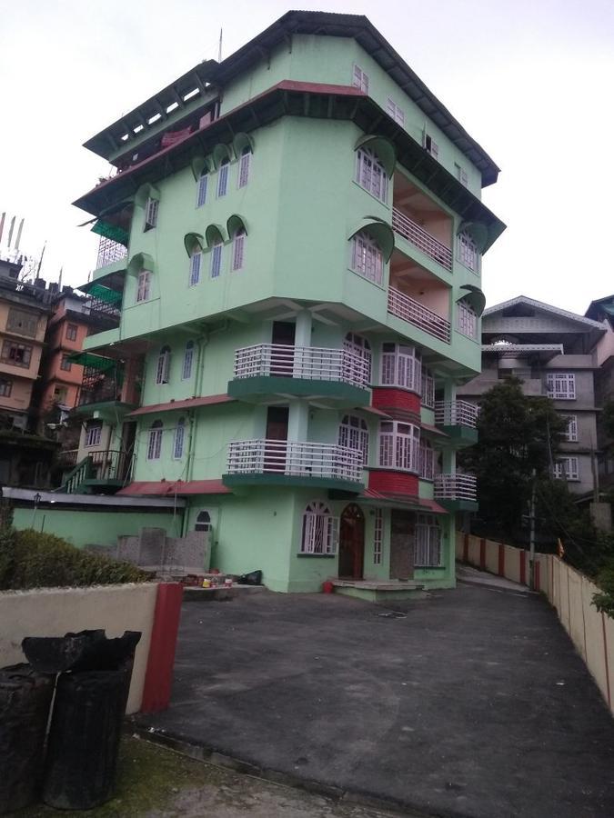 Hotel Mandar Gangtok Ngoại thất bức ảnh